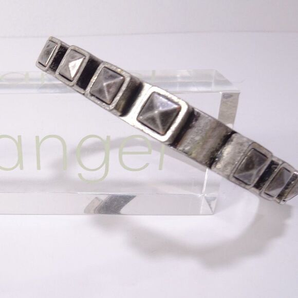 Lee Angel Piper Oxidized Silver Pyramid Square Bangle Bracelet NWT 200 - Picture 6 of 16